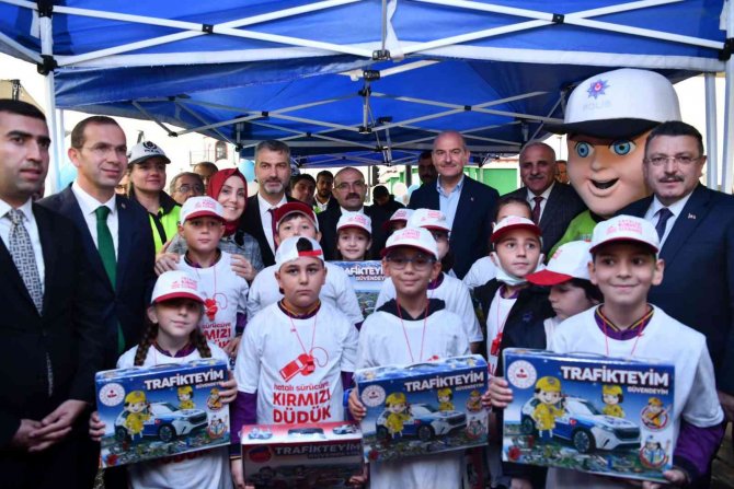 Trabzon’da Çocuk Trafik Eğitim Pisti Bakan Soylu’nun Katılımı İle Açıldı