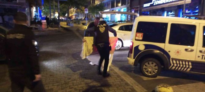 Çarşafa Sarılı Şüpheli Paket Polisi Alarma Geçirdi