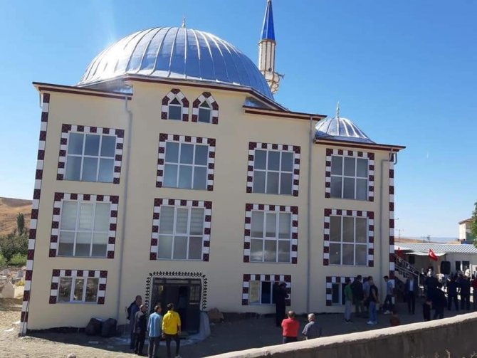 Dayıncık Köy Cami İbadete Açıldı
