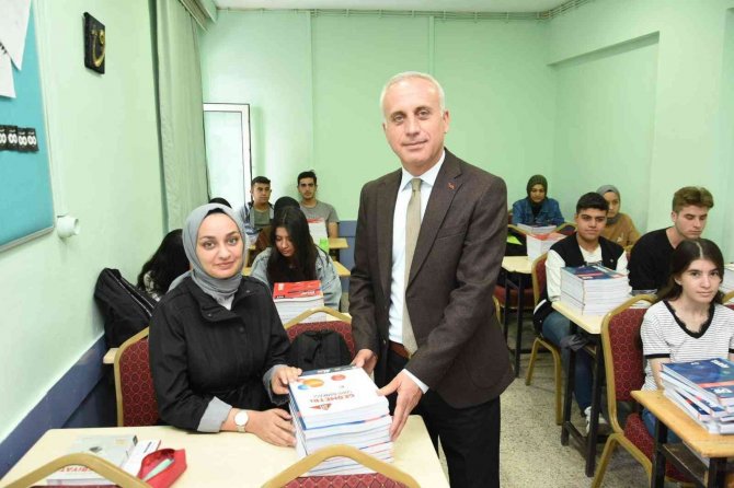 Başkan Aydın’dan Eğitime Tam Destek