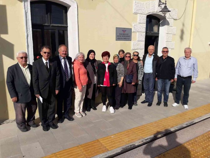 Demiryolları Şiirlerle Anlatıldı