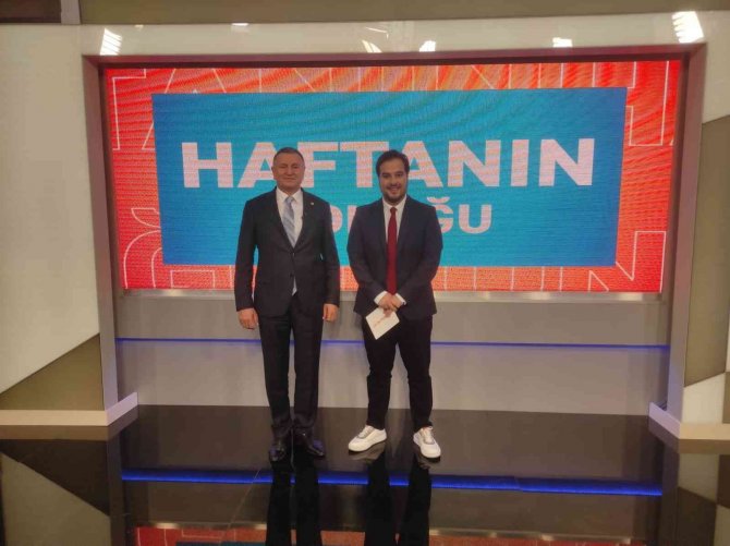 Lütfü Savaş: “Türk Futbolunun Kurtuluş Reçetesi Kulüplerin Altyapıya Önem Vermeleri”