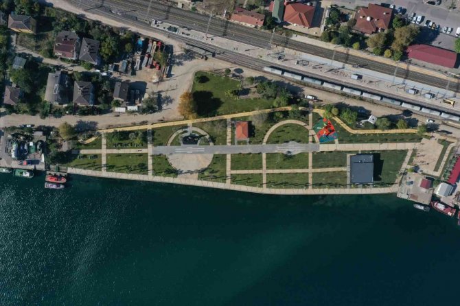 Körfez Atalar Sahil Parkı’nda Sona Doğru