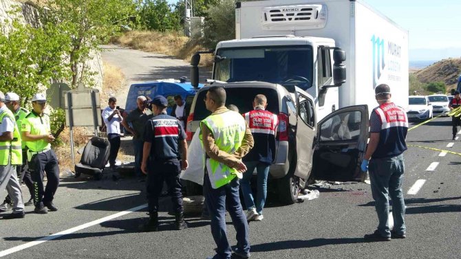 Malatya’daki Feci Kazada Ölenlerin Kimlikleri Belli Oldu