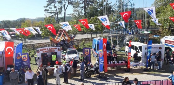 Jandarmadan Festival Misafirlerine Bilgilendirme