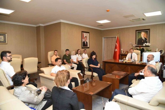 Manisa Sağlık Sen’den İ̇l Sağlık Müdürü Karaca’ya ‘Hayırlı Olsun’ Ziyareti