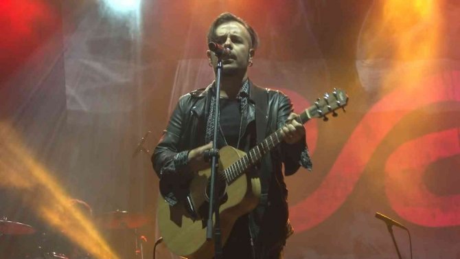 Sultangazi Belediyesi Gençleri Emre Aydın İle Buluşturdu