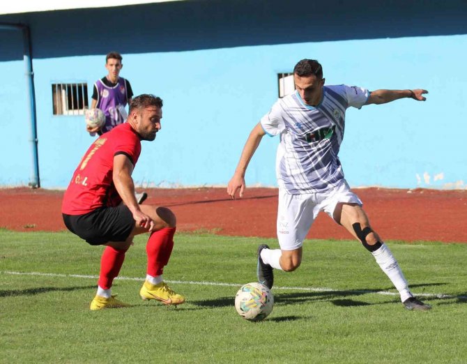 Tff 2. Lig: Pazarspor: 0 - Kastamonuspor: 1