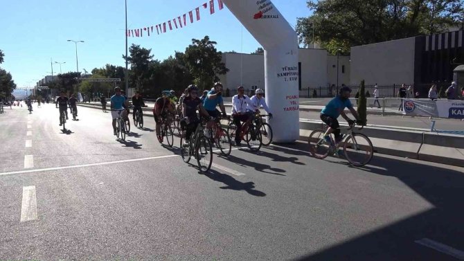 Türkiye Bisiklet Şampiyonası’nın Son Gününde Bu Kez Vatandaşlar Pedal Çevirdi
