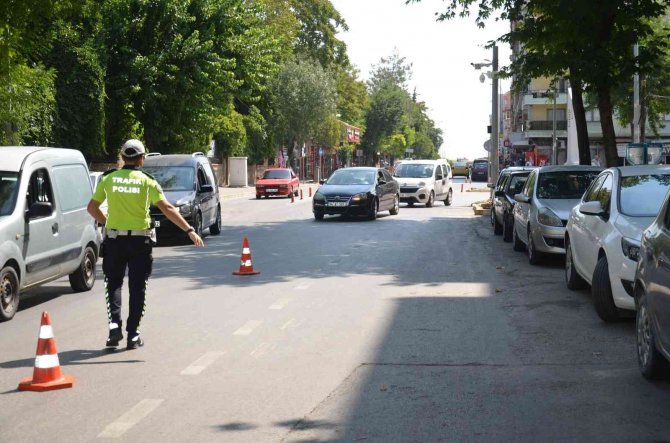 Uşak’ta Bin 518 Sürücüye Para Cezası Kesildi