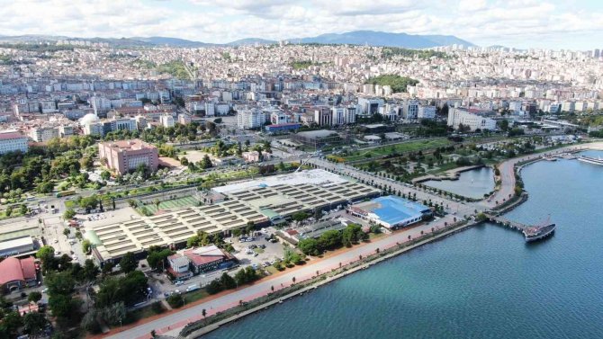 Yabancılar Çarşısı Çatısında Elektrik Üretilecek