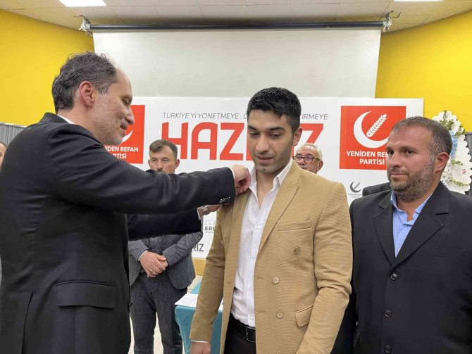 Yeniden Refah Partisi Genel Başkanı Erbakan Ağrı’da