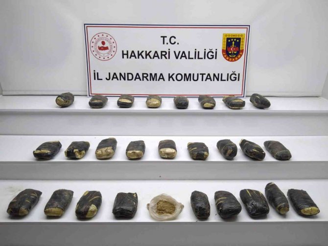 Yüksekova Ve Derecik’te Uyuşturucu Operasyonu