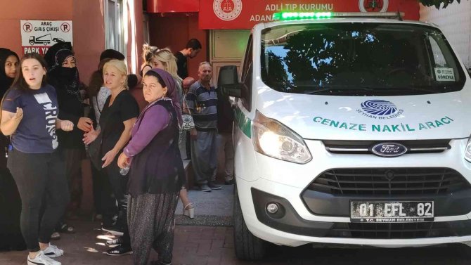 3 Yaşındaki Kızını Silahla Öldürüp İntihar Etti