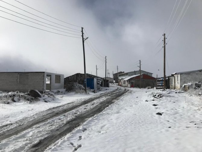 Bilbilan Yaylası Kar Altında