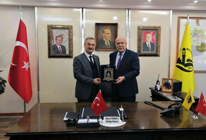 Başkan Pekmezci, Mhp Şalpazarı Heyetini Ağırladı