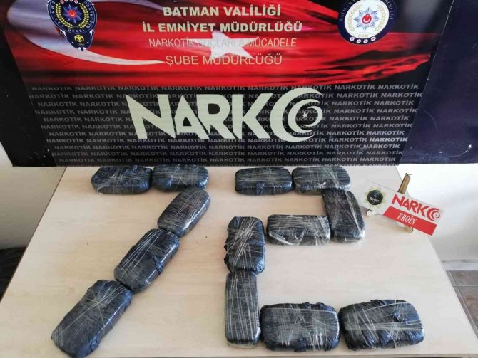 Batman’da 10 Kilo Uyuşturucu Ele Geçirildi