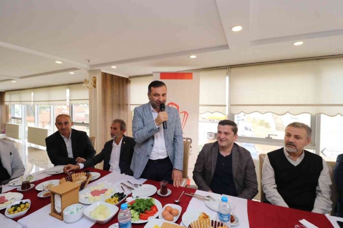 Kavak Müteahhitleri Bekliyor