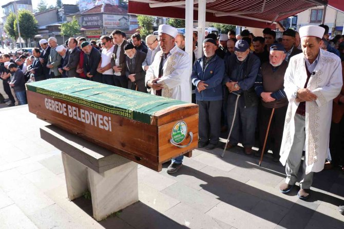 Jelatin Fabrikasında Zehirlenen 3 İşçi Son Yolculuklarına Uğurlandı