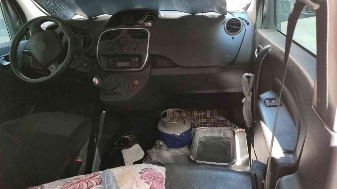 Ucuz Yollu Kiralık Ev Vadedip Sahte Sözleşme İle İnsanları Dolandıran Şüpheli Yakayı Ele Verdi