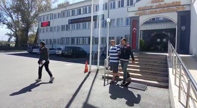 Ucuz Yollu Kiralık Ev Vadedip Sahte Sözleşme İle İnsanları Dolandıran Şüpheli Yakayı Ele Verdi