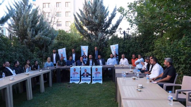 Dtso Başkan Adayı Karagöz: "Ticaret Odası Esnafın, Sanayicinin, Üreticinin Sorunlarına Çözüm Bulduğu Bir Kurum Olmalıdır”