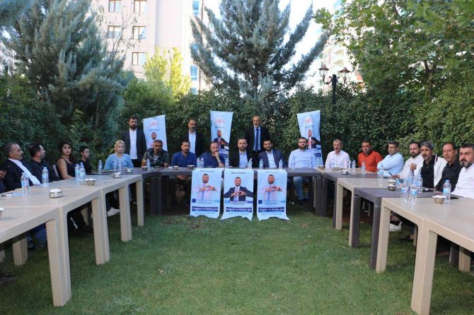 Dtso Başkan Adayı Karagöz: "Ticaret Odası Esnafın, Sanayicinin, Üreticinin Sorunlarına Çözüm Bulduğu Bir Kurum Olmalıdır”