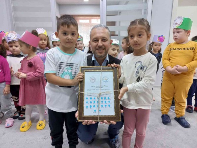 Minik Öğrencilere Ağız Ve Diş Sağlığı Eğitimi Verildi