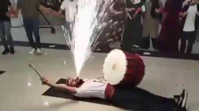 Elazığ’da Alevli Davul Şov