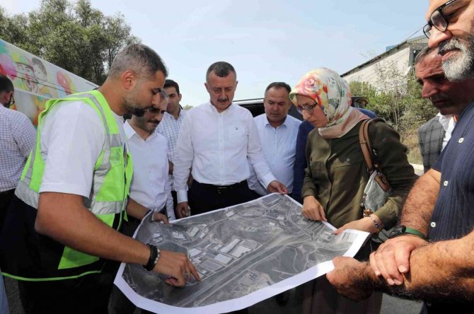 Başkan Büyükakın: "Somut Hedeflere Odaklanıyor, Eser Ve Hizmet Üretiyoruz"