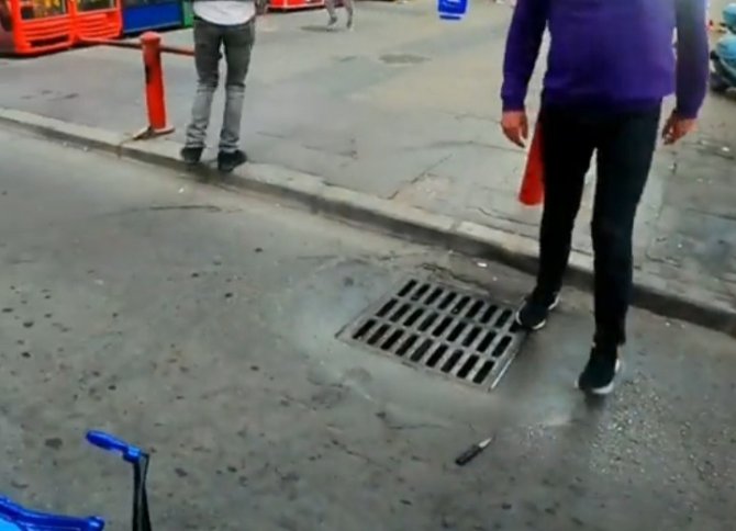 Bıçaklı Kavga Kask Kamerasına Yansıdı