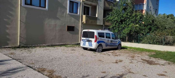 İ̇ki Gündür Haber Alınamayan Diyaliz Hastası Evinde Ölü Bulundu
