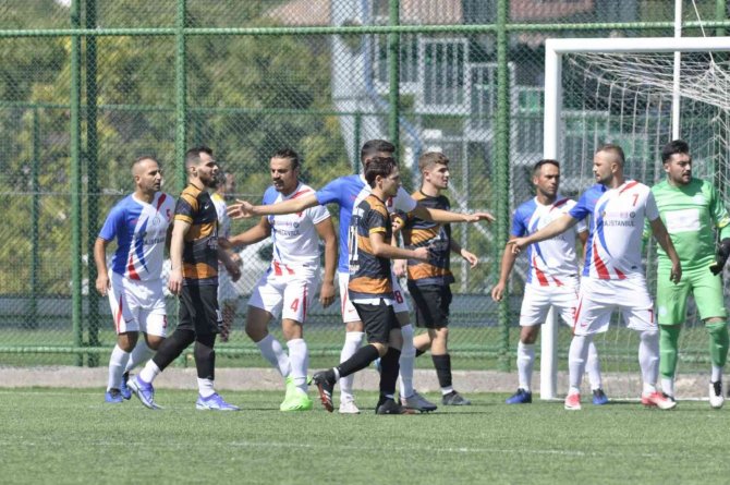 Kayseri 1. Amatör Küme: İ̇smail Okumuşspor: 3 - Tomarza Belediyespor: 1