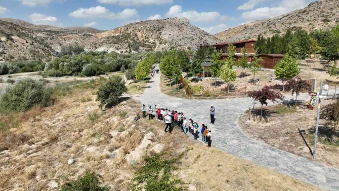 Sille Tabiat Okulunda Eğitimler Başladı