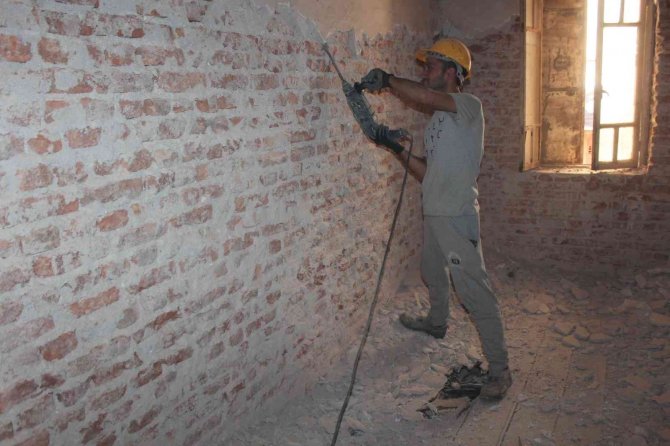 Manisa’nın Tarihi Değerlerinden Biri Daha Topluma Kazandırılıyor