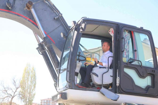 Niğde Belediye Başkanı Emrah Özdemir: Bu Hizmetler Tarihe Altın Harflerle Yazılacak”