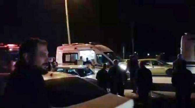Yolun Karşısına Geçmeye Çalışan Yayaya Otomobil Çarptı: 1 Ölü, 2 Yaralı