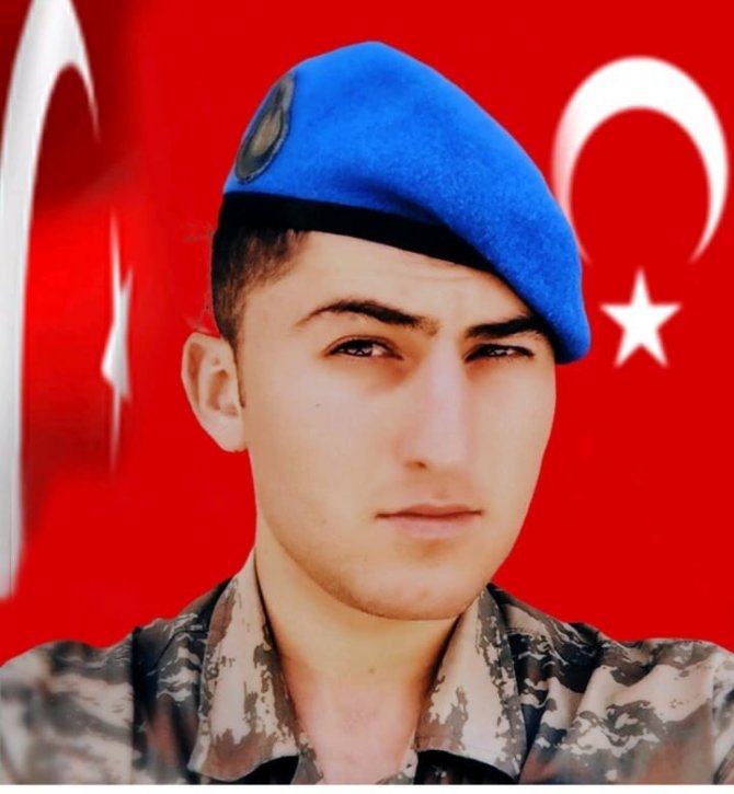 Şehit Burak Perçin Kabri Başında Anıldı