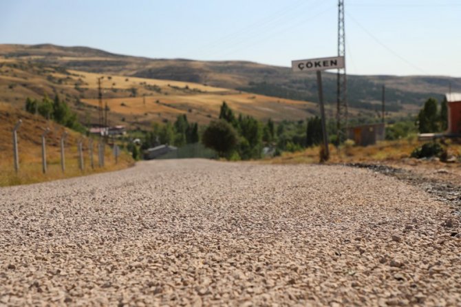 Sivas’ta Kırsalda Altyapı Çalışmaları Yoğun Şekilde Devam Ediyor