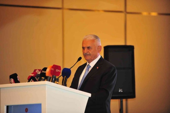 Dilde, Fikirde, İ̇şte Birlik Türk Dünyası Edebiyat (Roman) Ödülleri Ve 2022 Yılı Türk Diline Hizmet Ödülleri Sahiplerini Buldu