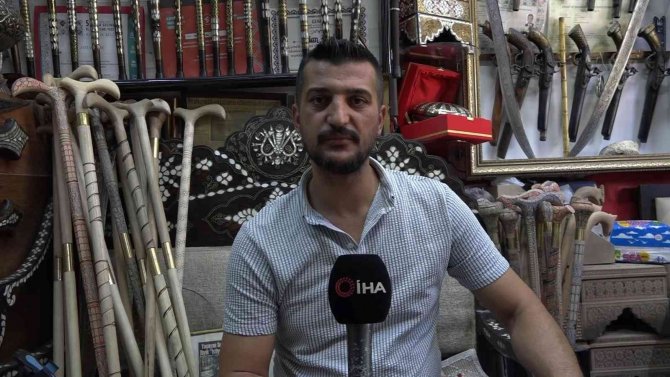 İ̇ngiliz Askerinin Tüfeğini Tamir Ettirmesiyle Yeniden Tanındı