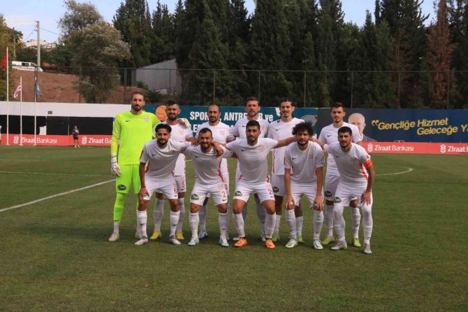 Ziraat Türkiye Kupası: Kocaelispor: 1 - Ayvalıkgücü Belediyespor: 4