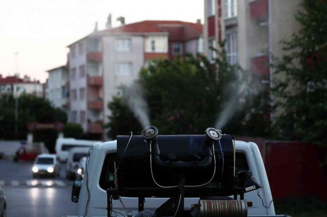 Bağcılar Belediyesi Ölüm Saçan Sivrisineklere Karşı İlaçlama Çalışmaları Başlattı