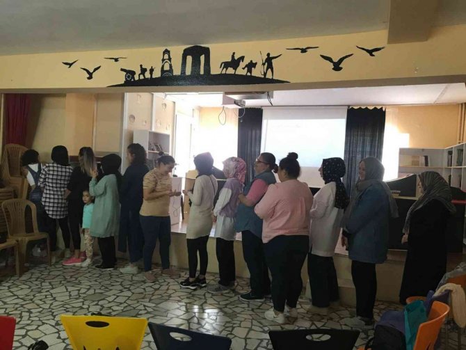 Ergene’de Aile Okulu Projesi Başladı