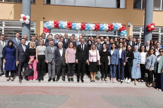 Sincan Ersin Nazif Gürdoğan Anadolu Lisesi Törenle Açıldı