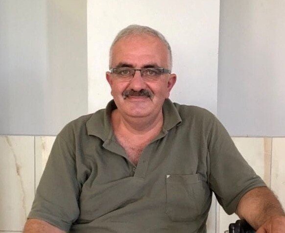 Öğrencileri Beklerken Fenalaşan Şoförü Kalp Masajıyla Hayatta Tutmaya Çalıştı