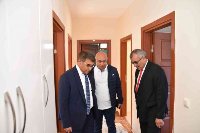 Vali Gürel, Çalışmaları Yerinde İnceledi