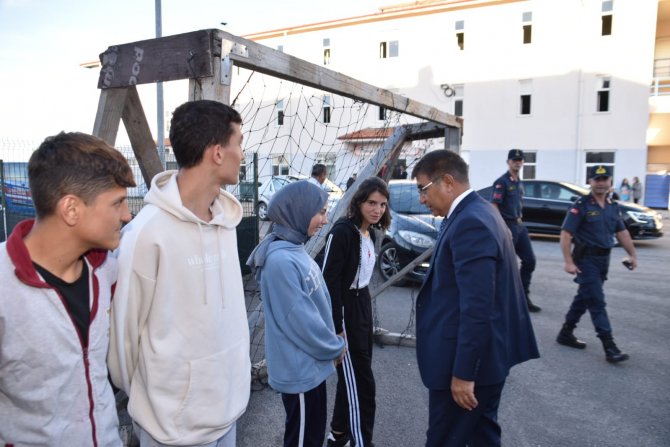 Vali Gürel, Ovacık Spor Lisesi Öğrencileriyle Bir Araya Geldi