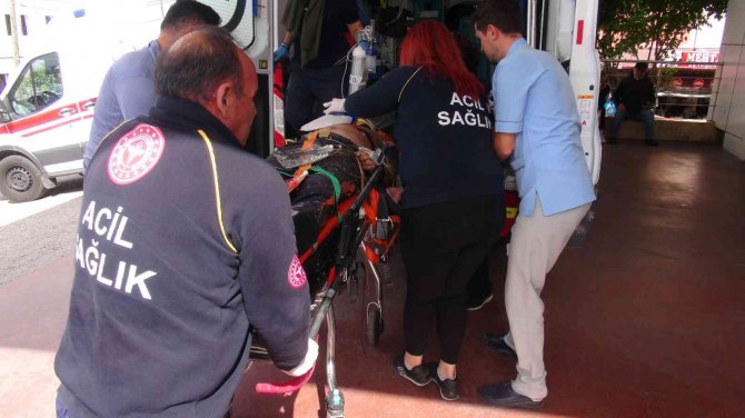 Donanma Komutanlığında Gemi Boyayan 5 Asker Denize Düştü