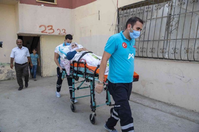 Mersin Büyükşehir Belediyesinden, Yılda 10 Bin Hastaya Ambulans Hizmeti